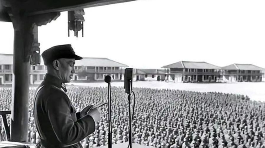 表面更迭暗藏野心：蒋介石三青团取代复兴社内幕