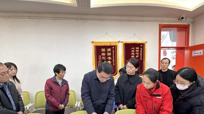 运城市疾控中心阴乃鹏主任带队赴盐湖区调研指导公共卫生重点工作