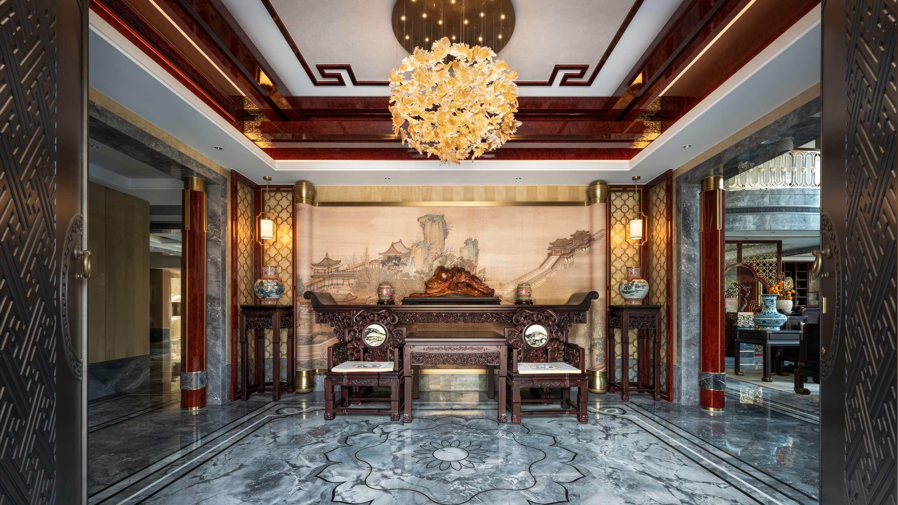 千年铜艺：从汉代宫灯到现代生活美学的复兴