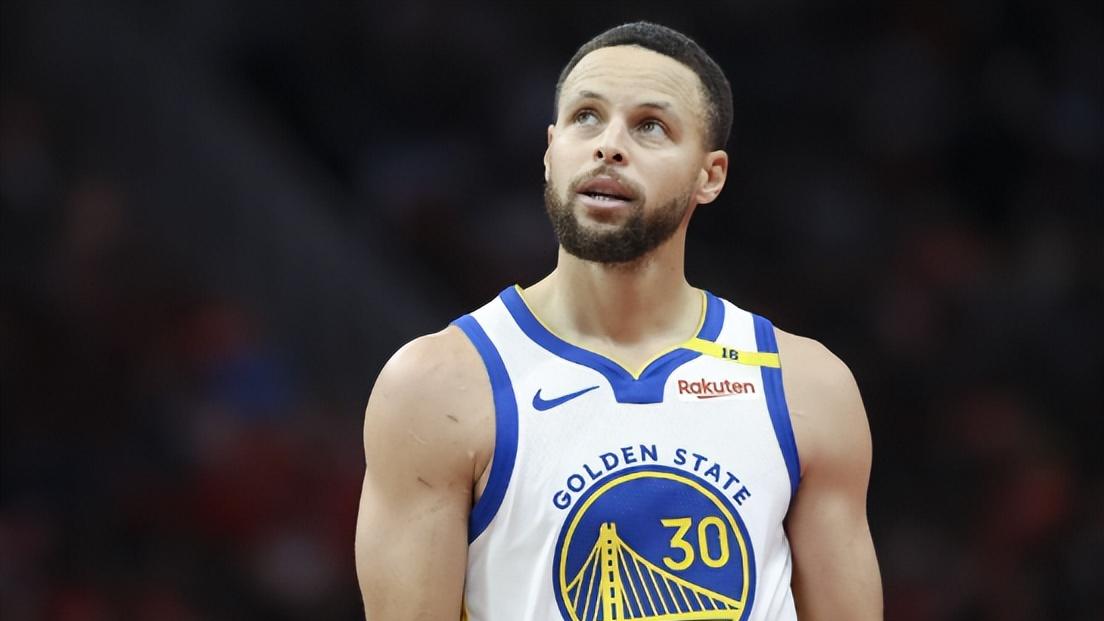 超越乔丹，库里历史第一；狂胜45分，篮网踩着总冠军，追平32年队史纪录