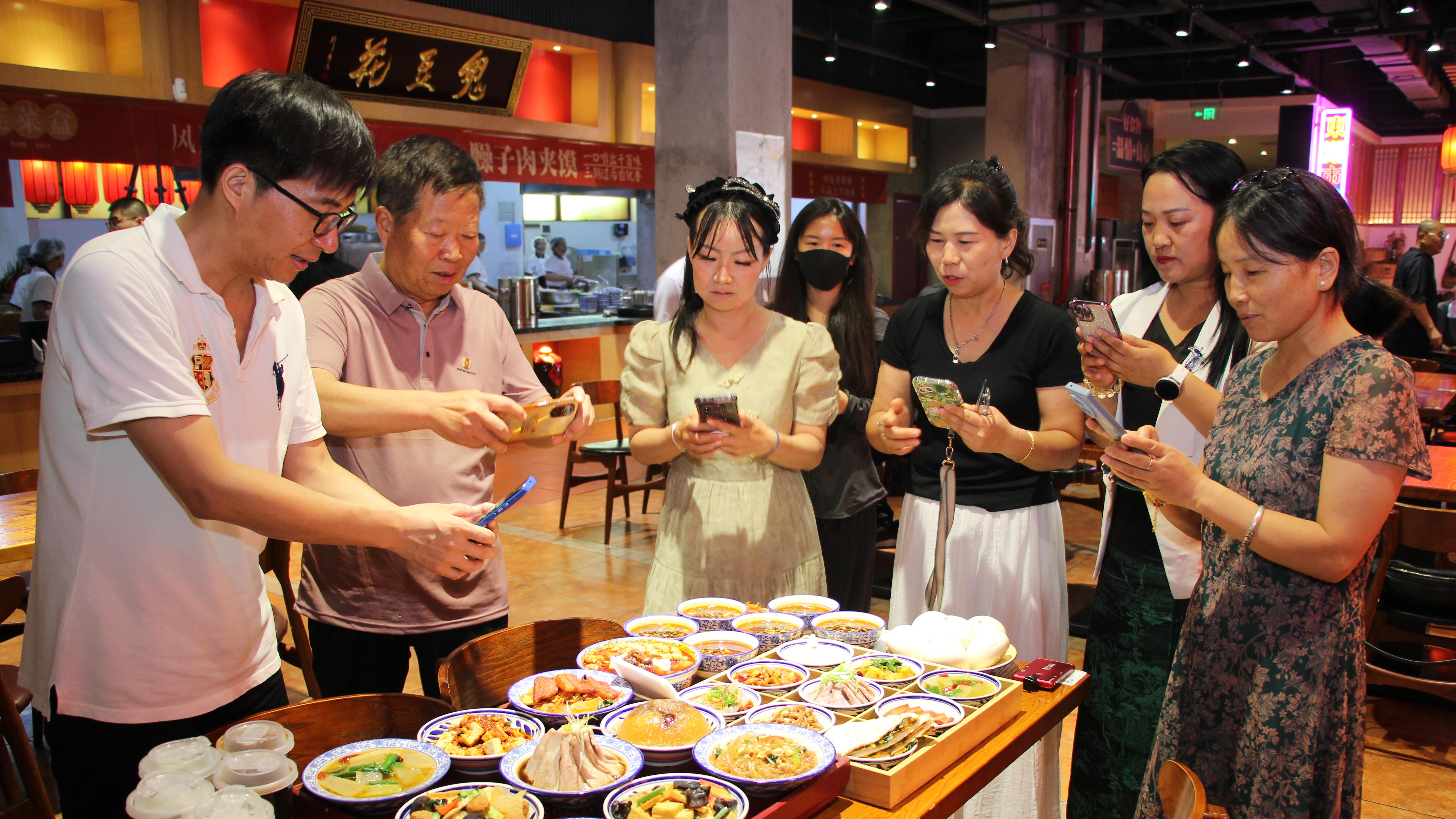 陕西西安：夏至时节西府美食在传承与创新中焕发光彩