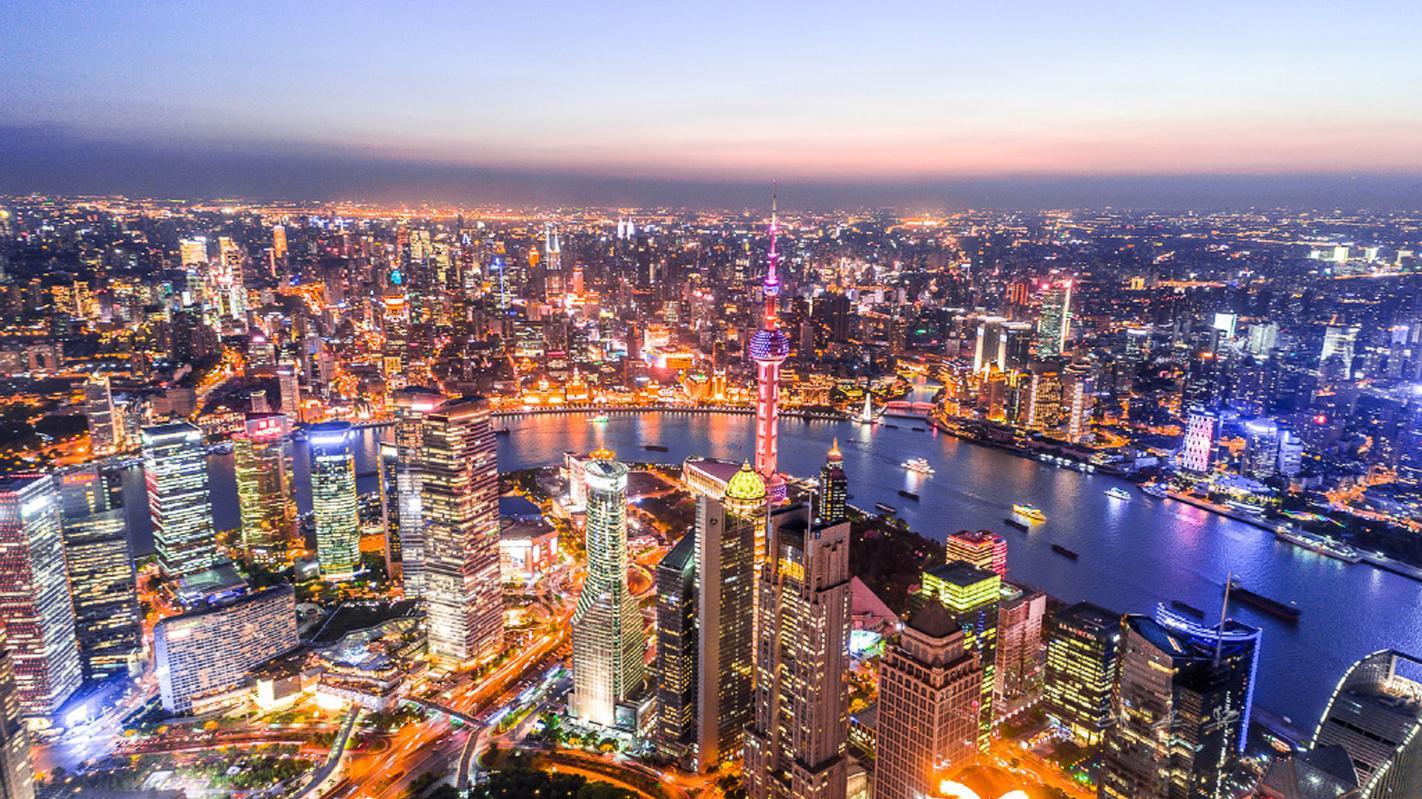 科技潮来袭：普通人别怕！3 条逆袭路藏在这些细节里​