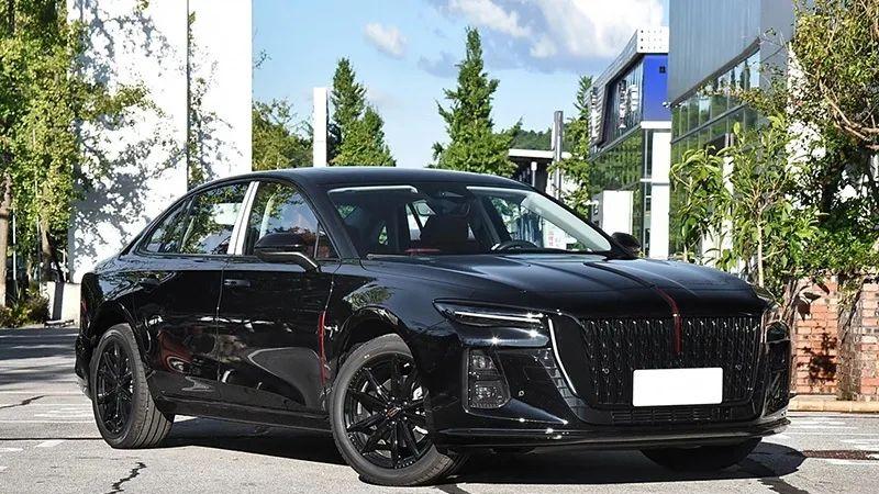 红旗H5 PHEV预售15.98万起！综合续航1600km+B级豪华新标杆