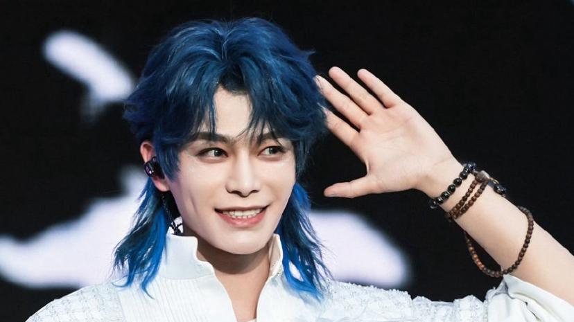 丁禹兮蓝发狼尾！！！