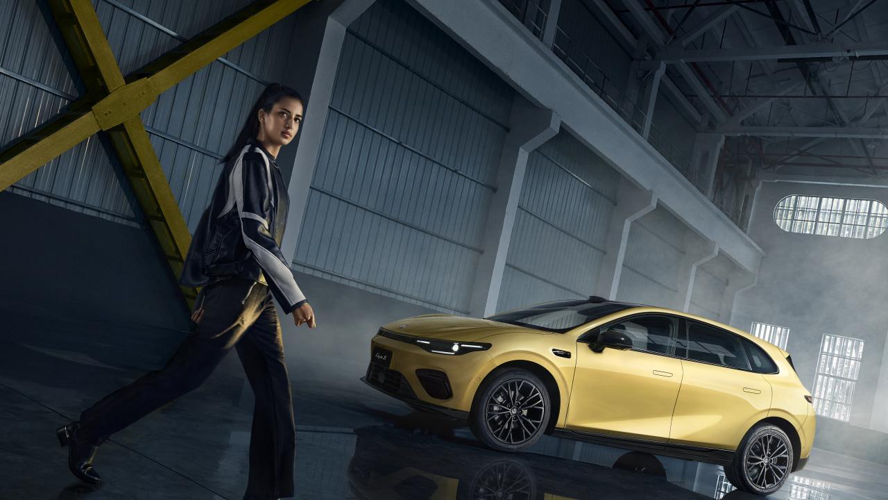 10.58万起预售！纯电轿跑也“卷”起，Z世代个性选择