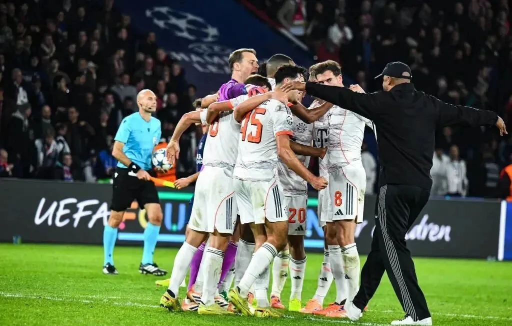 拜仁2：1巴黎的特殊意义——所有赛事加起来，拜仁已经19连胜，你看他们上次输球，对手是谁