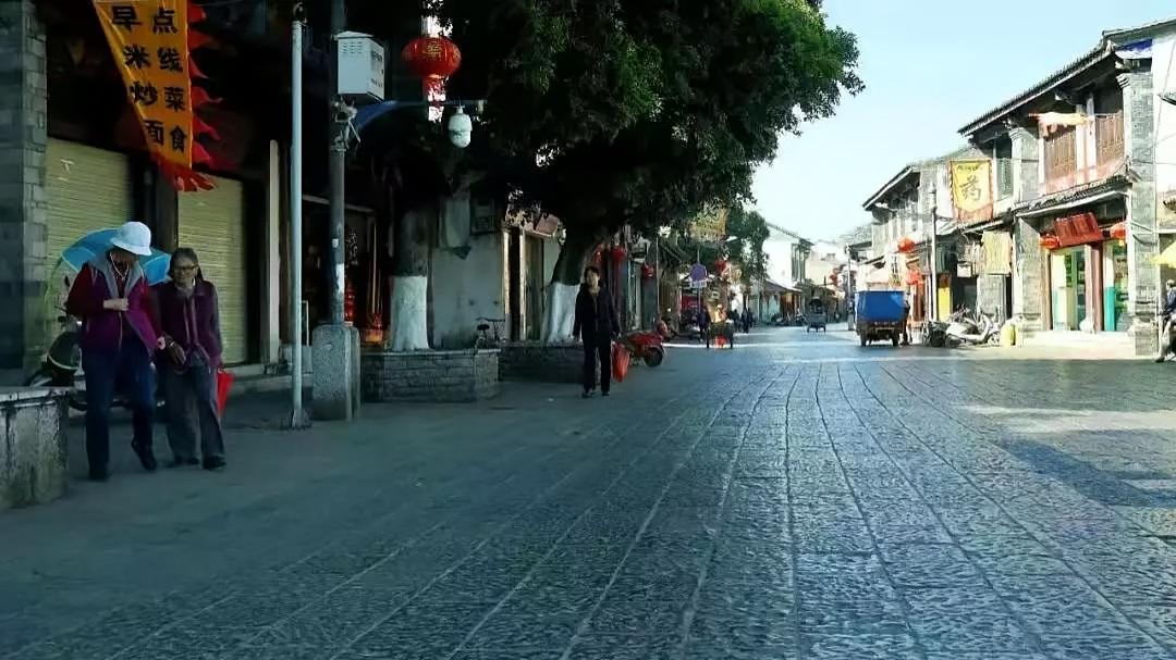 考察养老旅居地！这3个小城医疗好、物价低，现在就去为未来踩点