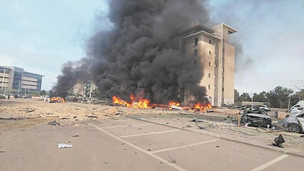 以色列首次松口：伊朗空袭确实命中了以军设施