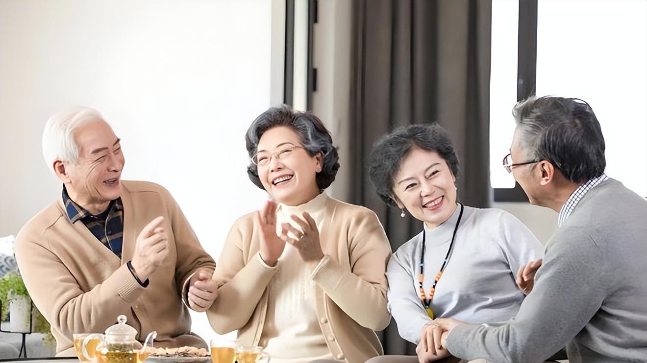 人过五十，无论过得好不好，都别去4个人家里串门，这是高情商