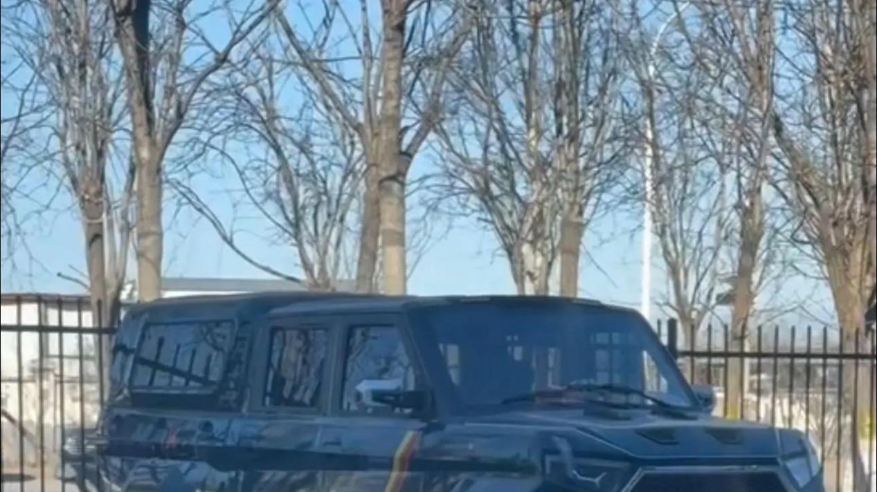 逆天老头乐：再不管，半挂车都要被山寨？