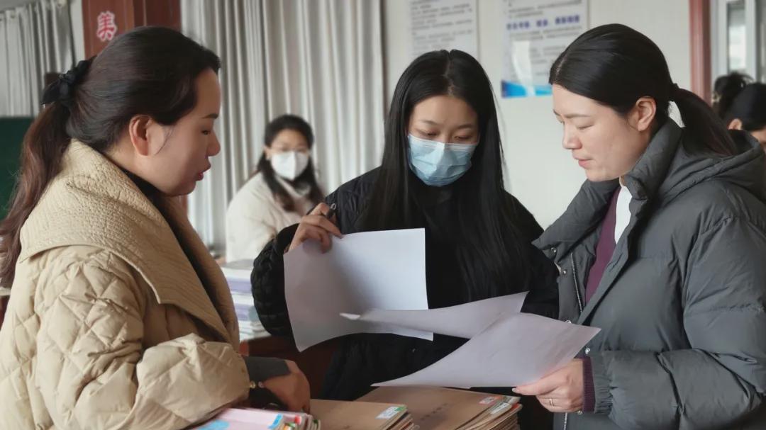 信阳市平桥区第五小学：立足常规抓实效 以查促教提质量