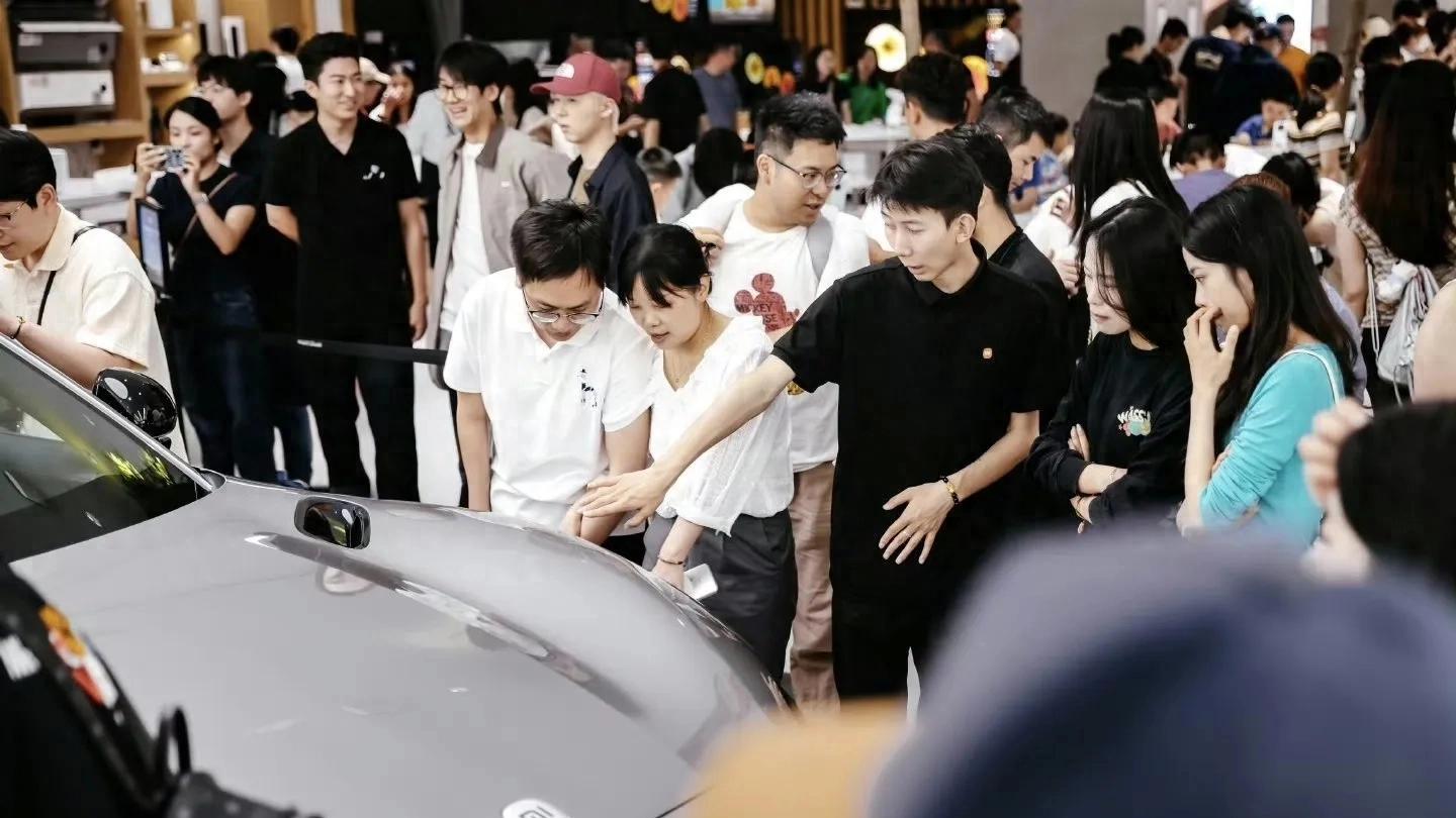 比小米YU7更值得买！这三款车全方位领先，最低只要24.98万