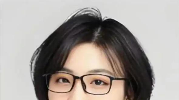 心疼谷潇雅，想替她说几句话