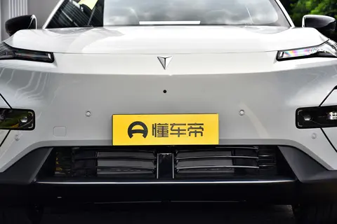 15万级纯电SUV新标杆！620km续航，15分钟快充，香不香？