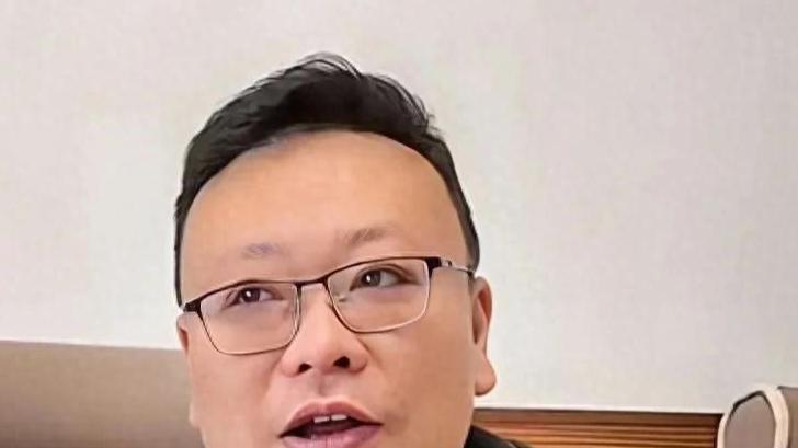 北京爷们的生活：婷婷北京新房终于装修好了，两人开心不已，幸福