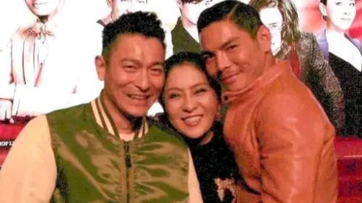 甩脸向太挑战刘晓庆，看到李小冉你就知道，作家冯唐那句话没说错