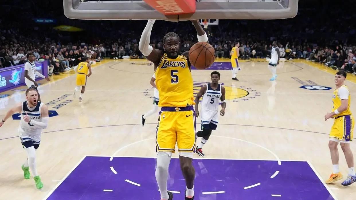 15-14！这就是艾顿的改变，从开拓者精神洁癖变身湖人篮下硬汉