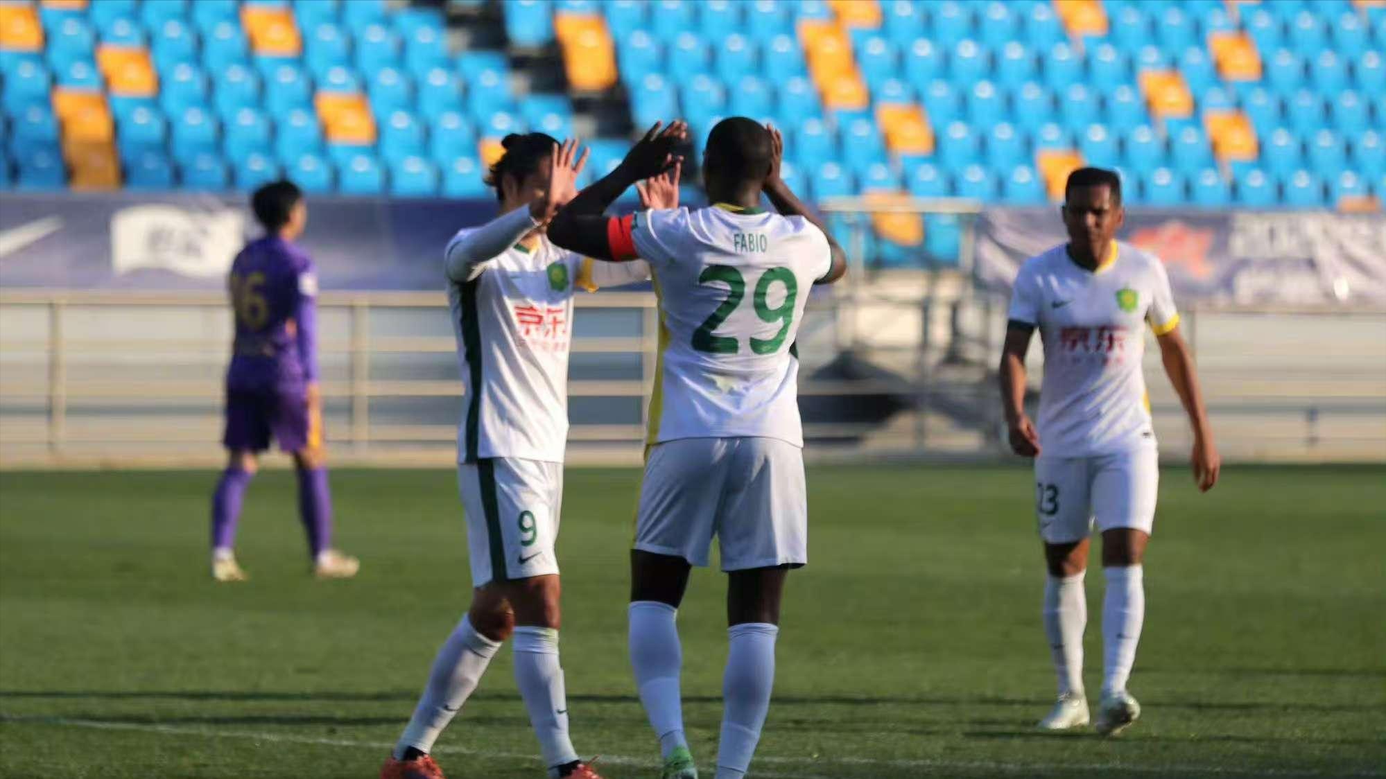 国安必夺冠？提前开香槟？魏翊东晒奖杯：这是足协杯真奖杯