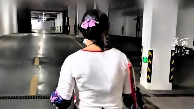 48岁女子闪婚53岁大叔，怀孕7个月才发现，28岁未婚女儿喜忧参半