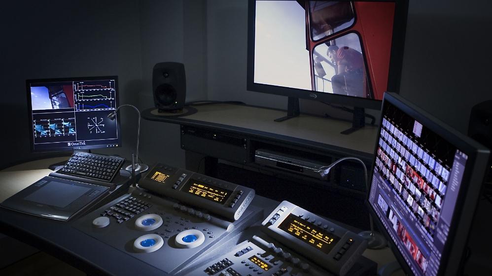 轻松学堂小艺老师：多元学习资源助力，夯实剪辑核心技巧