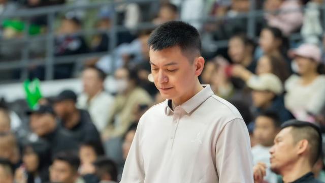 辽宁男篮50分大胜！全运会开门红，俞泽辰21分，付豪20分