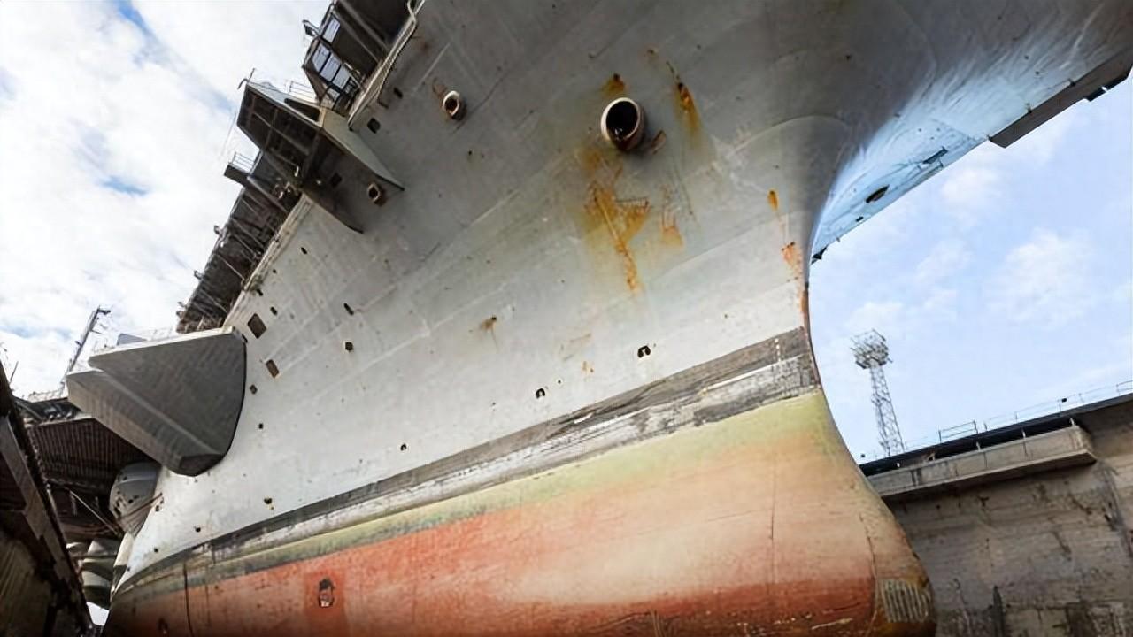 看一眼少一眼，53岁的尼米兹号最后一次执行巡航任务？