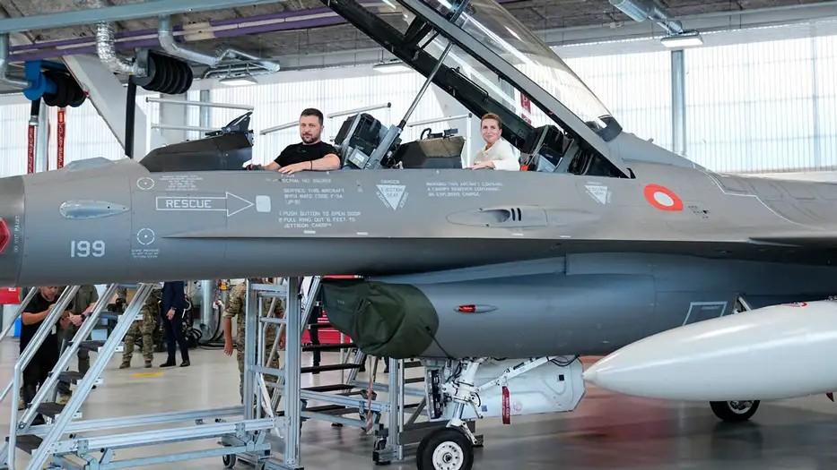 F16被美制防空系统击落！乌克兰玩了个大乌龙，到底是什么原因？