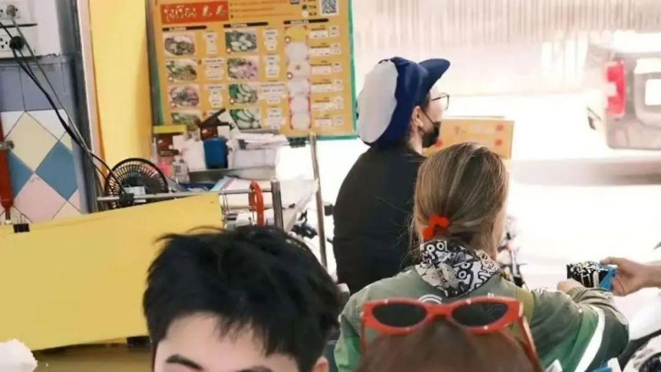 百万粉丝网红宣布离婚，二人相处曾被网友视为幸福标杆！