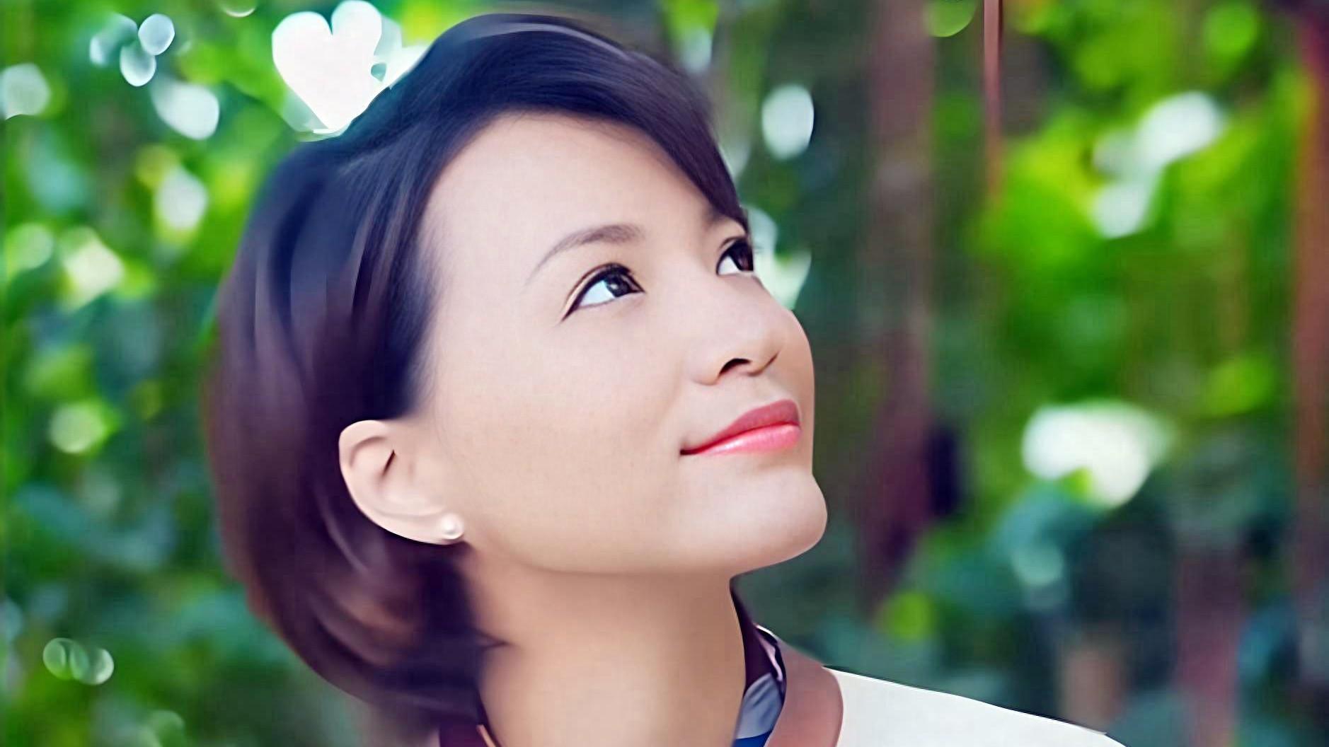 董卿现状：独自照顾儿子和父母，丈夫曾失联，与婆婆有隔阂