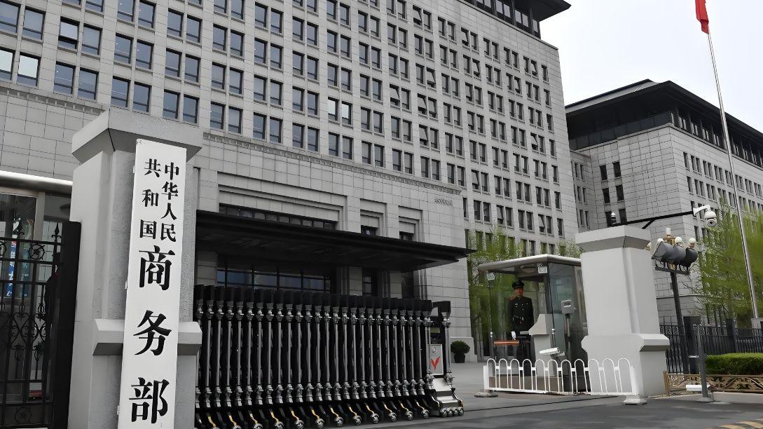 中国“供应链之剑”再度出击，首次刺向美国军工红外传感器巨头