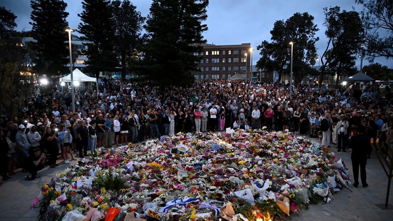 悉尼邦迪海滩的枪声和鲜血  西方移民制度的伪善与绥靖