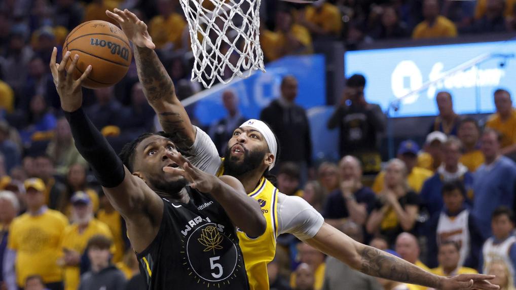 在勇士被弃用，如今锡安加盟其他球队打上首发!