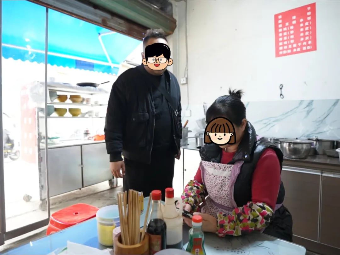 “抖音客服”来电退费 警民联手“抢”回餐饮店主血汗钱