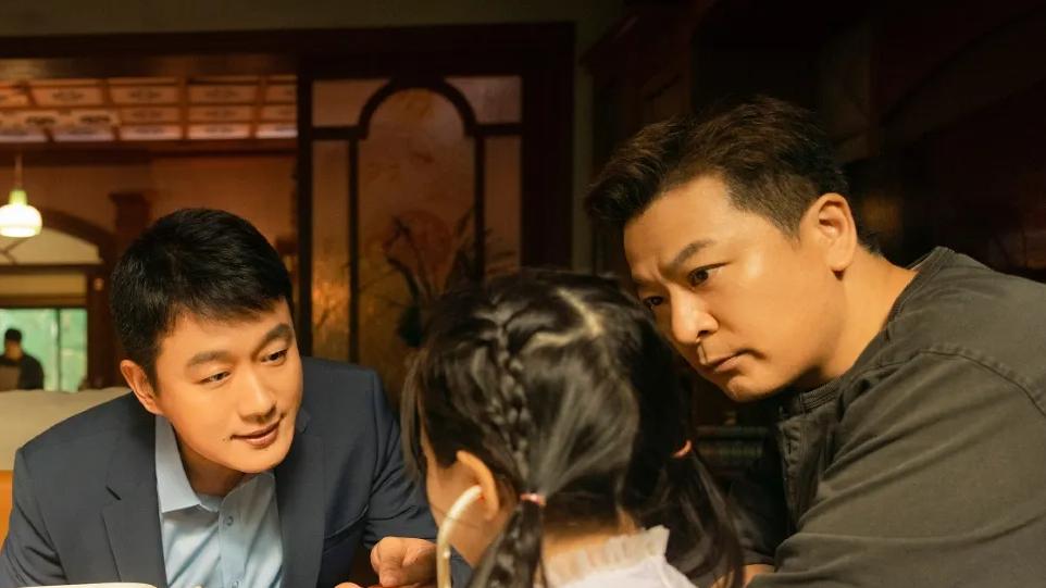 仅播4集，收视率突破2.2，终于有让我熬夜狂追的国产都市家庭剧了！