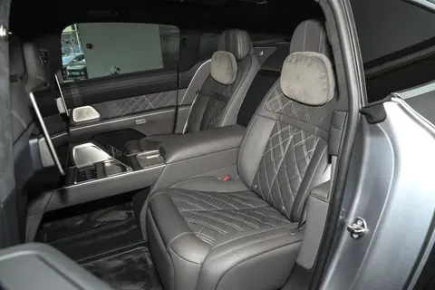 2025款蔚来ET9：行政旗舰的新定义，试驾之后很难忘记