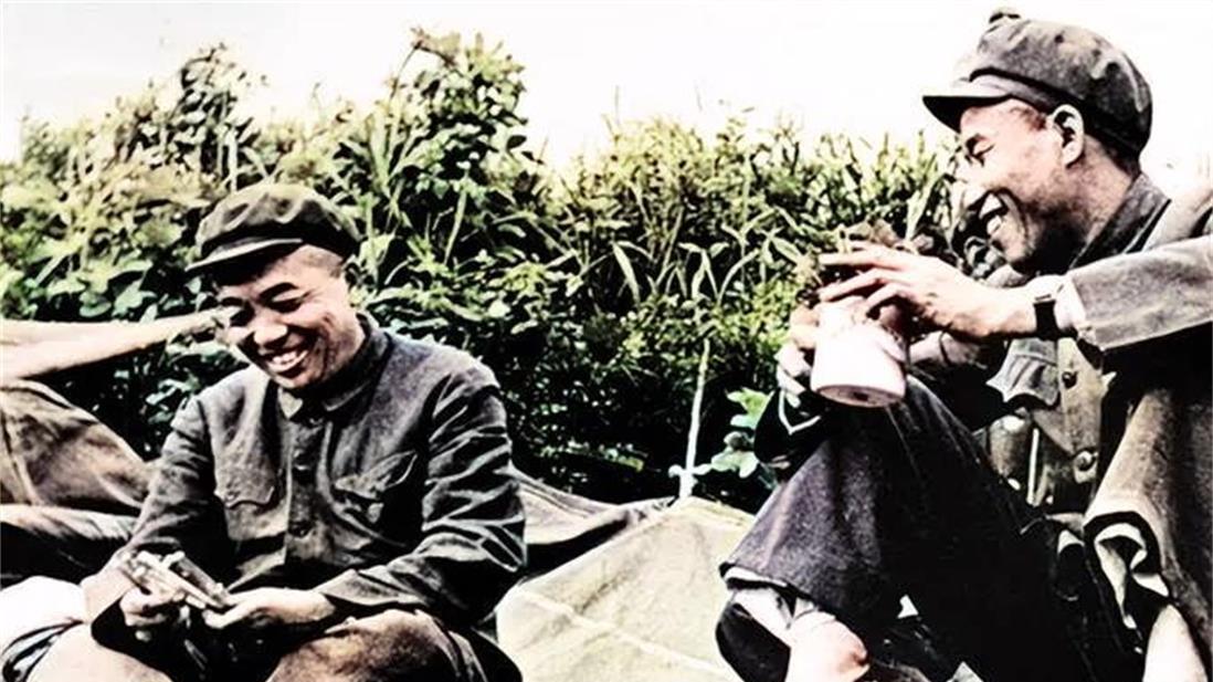 起义在即，故友来访，形迹可疑，彭德怀大笑：原来是来盗书的蒋干