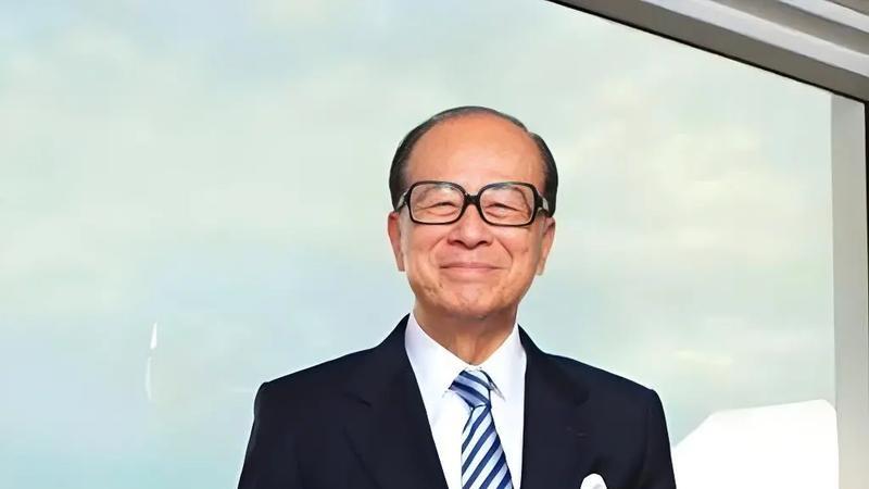 抵御汉奸商人扩张：捍卫经济主权与民族尊严的必由之路