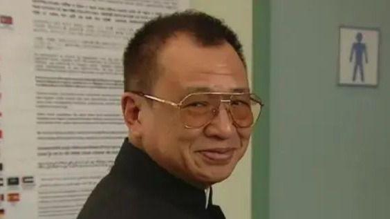 TVB老戏骨许绍雄病逝，众星悼念，佘诗曼谈到他时忍不住落泪哽咽