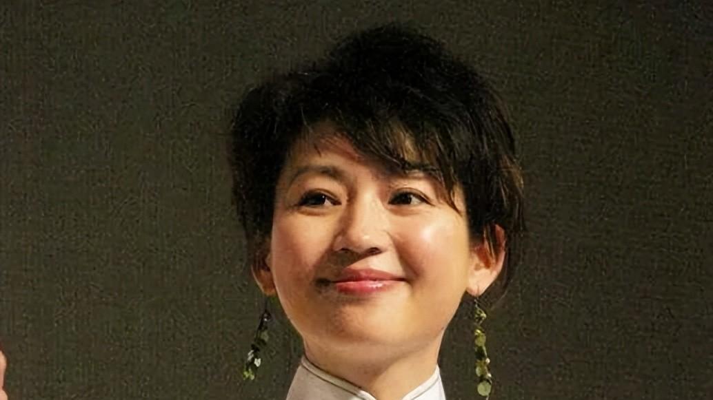 央视前女主持王小丫，受癌症折磨多年