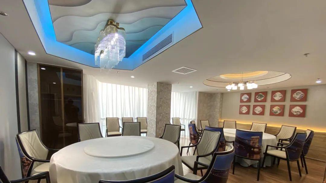 北京儿童医院旁的排队王 黑龙江驻京办龙港酒楼