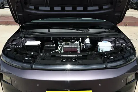 零跑B01车主实测：续航不虚标，终身质保真香，适合家用