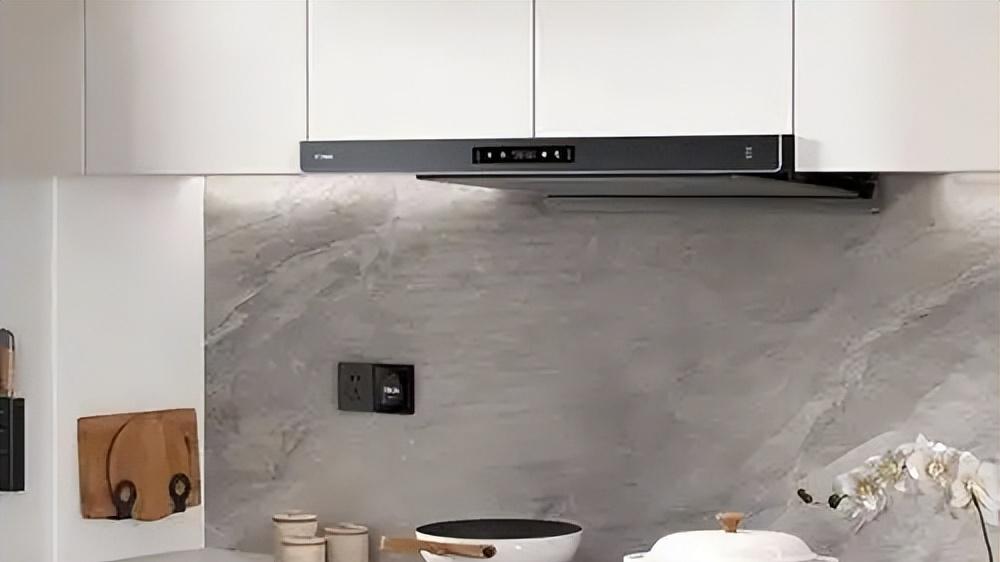 油烟机买什么样的好？油烟机选对省5年心！这3个细节90%人都忽略