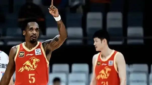 谁注意到CBA，有一重大数据达到顶峰，致中国篮球万劫不复