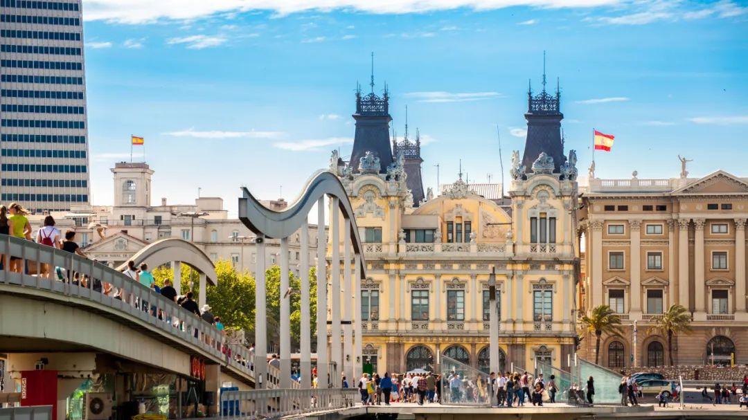 卖掉北京两套房移居西班牙，我后悔了吗？