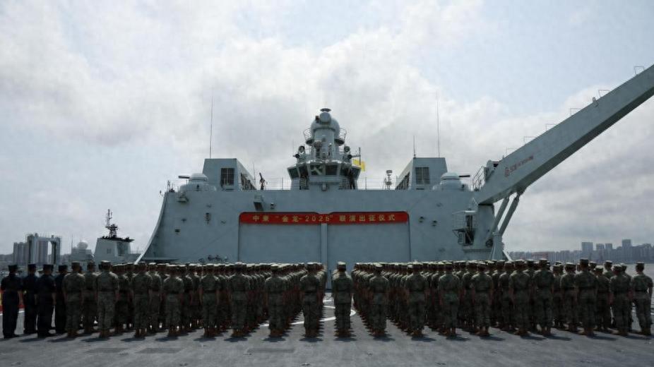 中国的邀约一个接一个，解放军刚从莫斯科返回，又将受邀南下