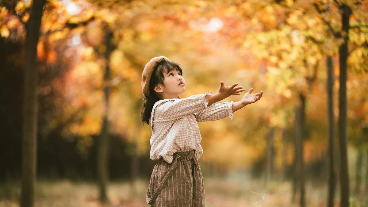 这个秋天别只叫“秋”了！这3个藏在桂香月色里的字又暖又高级