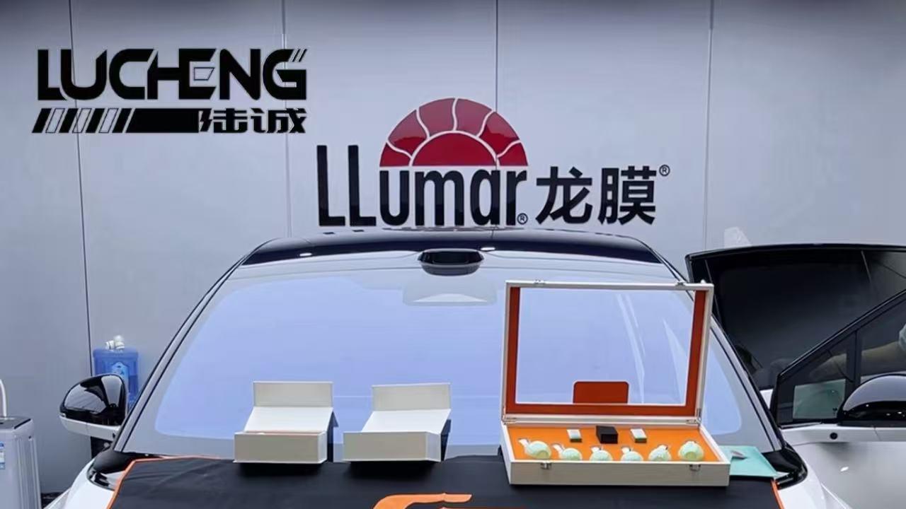 理想i8真皮内饰太爱了，GS真皮自洁涂层