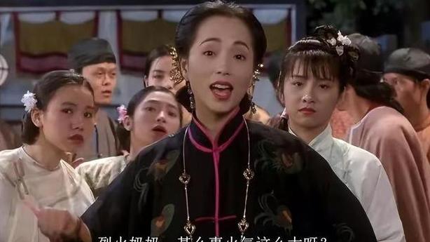 看了鸨鸟怎么交配，才知道古代青楼的老板娘，为何叫“老鸨”！