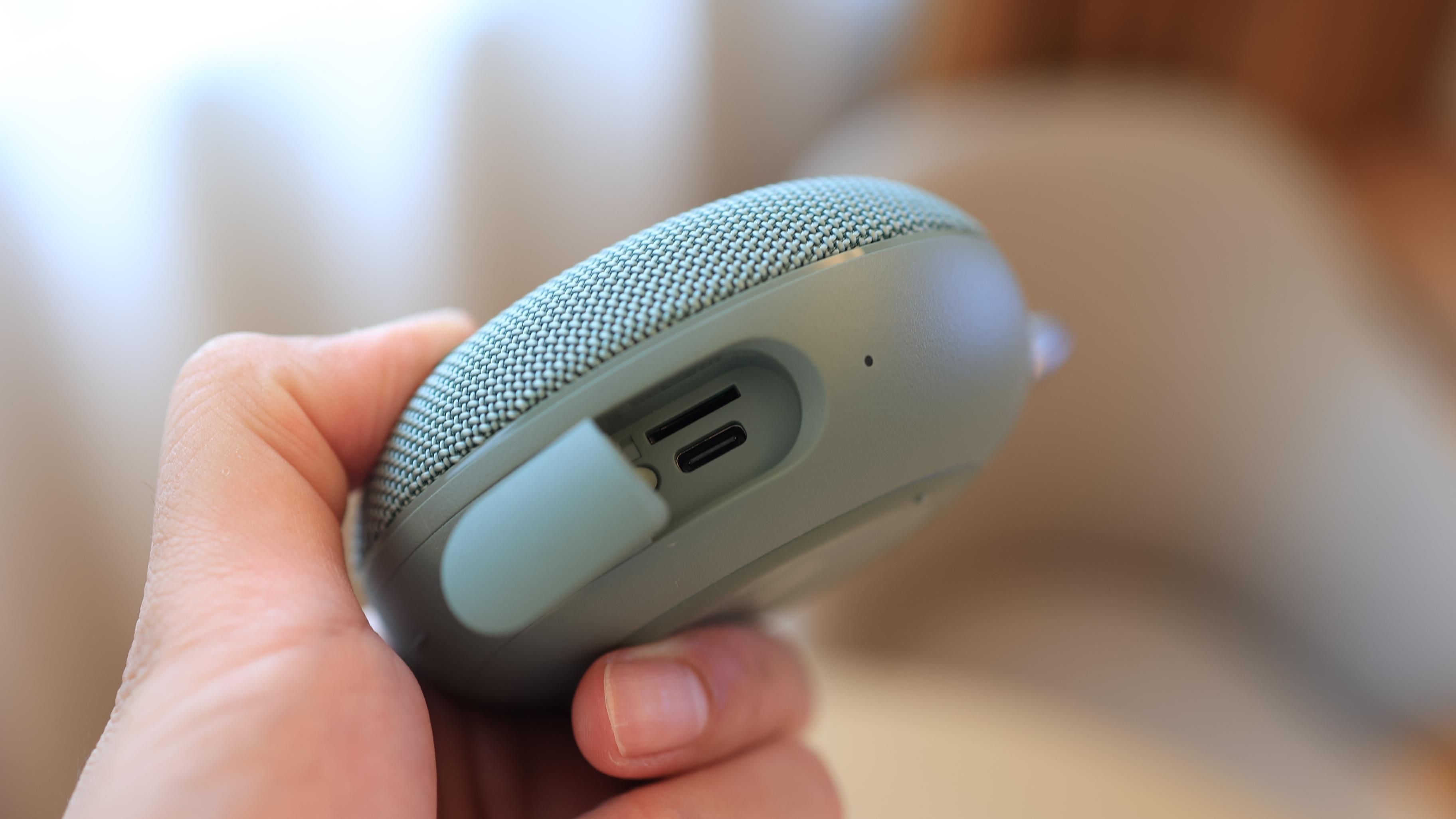 小体积大声学，99元户外神器，Redmi蓝牙音箱2