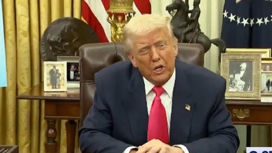 威胁关闭星链后，特朗普称将恢复对乌情报支持，出尔反尔只为欲盖弥彰